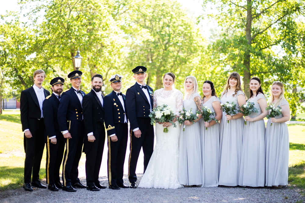 <span>Bröllopsfotograf Ekerö</span>Villa Aske, Bro – Officersbröllop